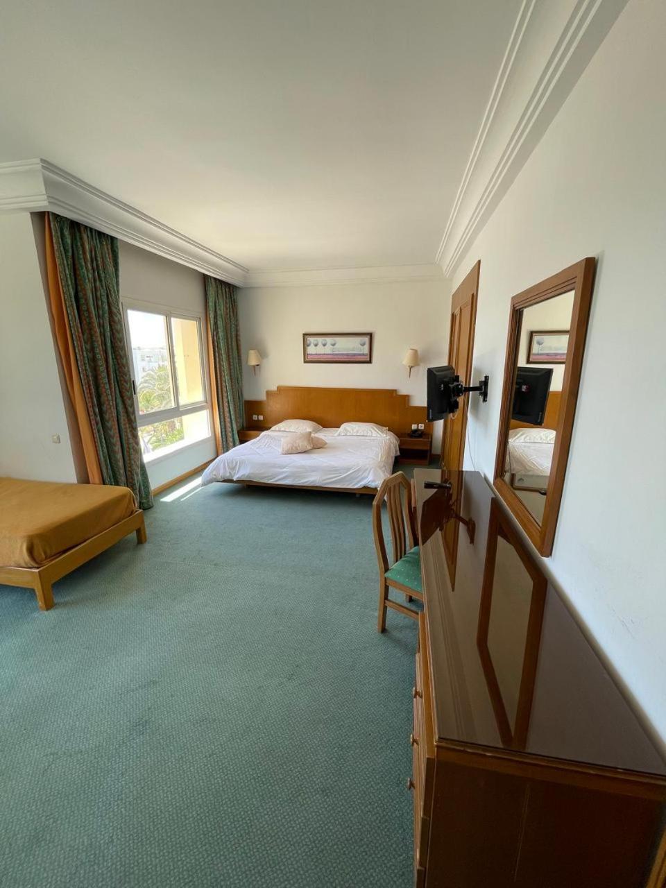 Marina Palace Hotel
