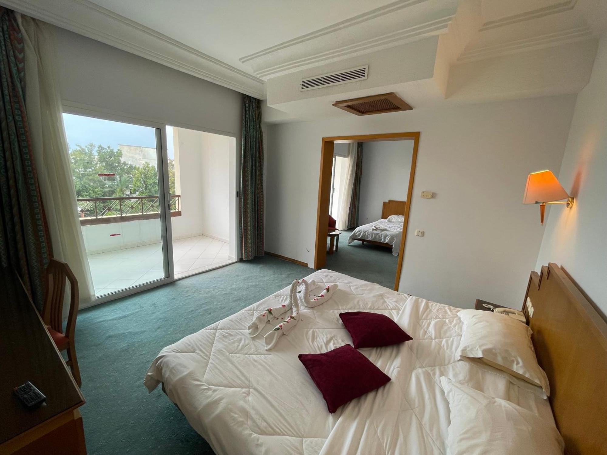 Marina Palace Yasmine