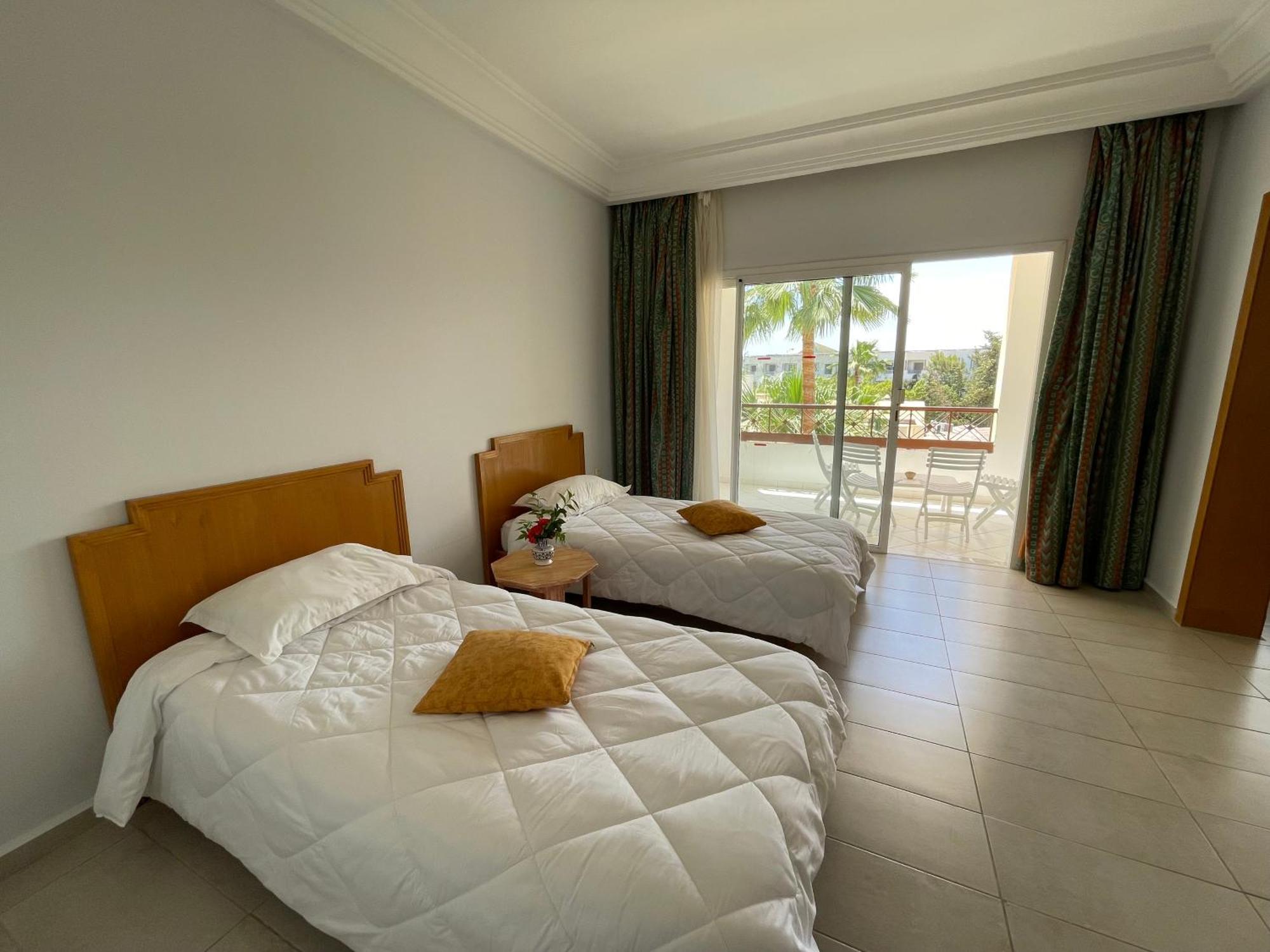 Marina Palace 4* Yasmine